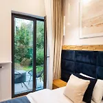 Zlota Sophisticated By Bookinghost Apartment *
