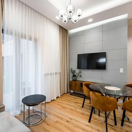 Zlota Sophisticated By Bookinghost Apartment *