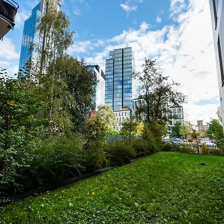 Zlota Sophisticated By Bookinghost Apartment *