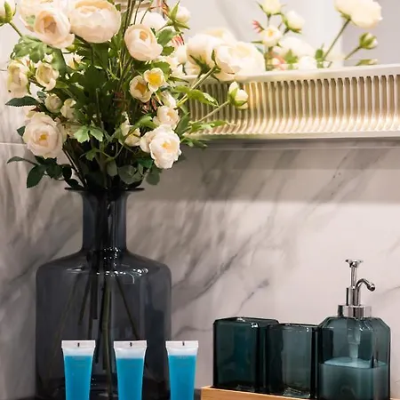 Διαμέρισμα Zlota Sophisticated By Bookinghost *