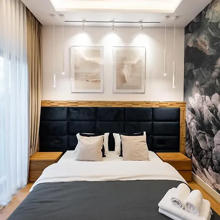 Zlota Sophisticated By Bookinghost Apartmán Varšava